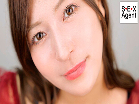 顔で抜く！！顔面ドアップガン見手コキ　サンプル画像11